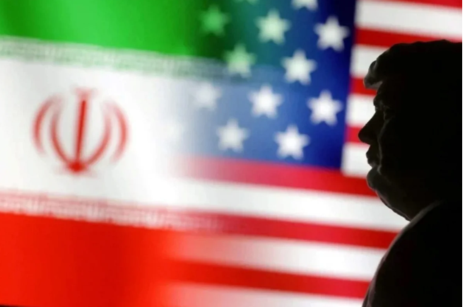 ABŞ-İran danışıqları irəliləsə də, Hörmüz boğazı ətrafında gərginlik qalmaqdadır