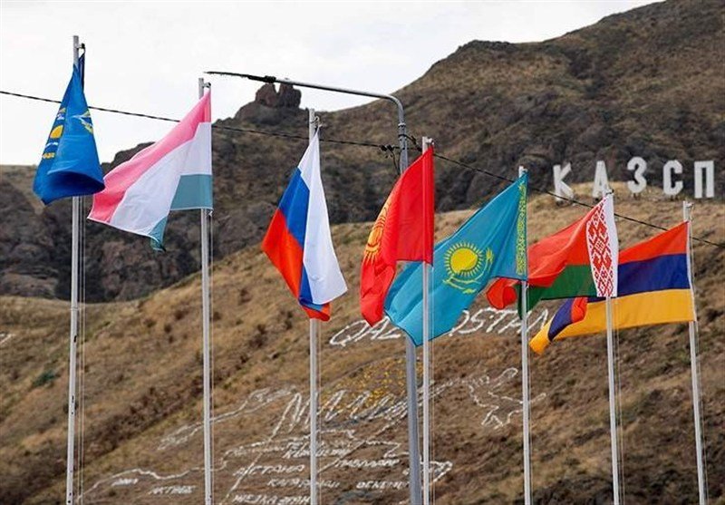 KTMT rəhbəri: Avropada militarizasiya və müharibəyə hazırlıq artır