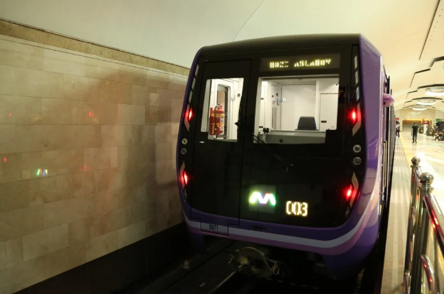 Bakı metrosunun bütün stansiyalarına giriş müvəqqəti məhdudlaşdırılıb 
