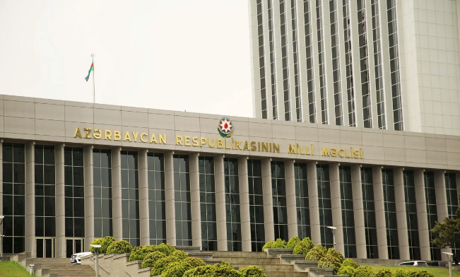 "Maliyyə icarəsi haqqında" qanun layihəsi plenar iclasa tövsiyə edilib - YENİLƏNİB