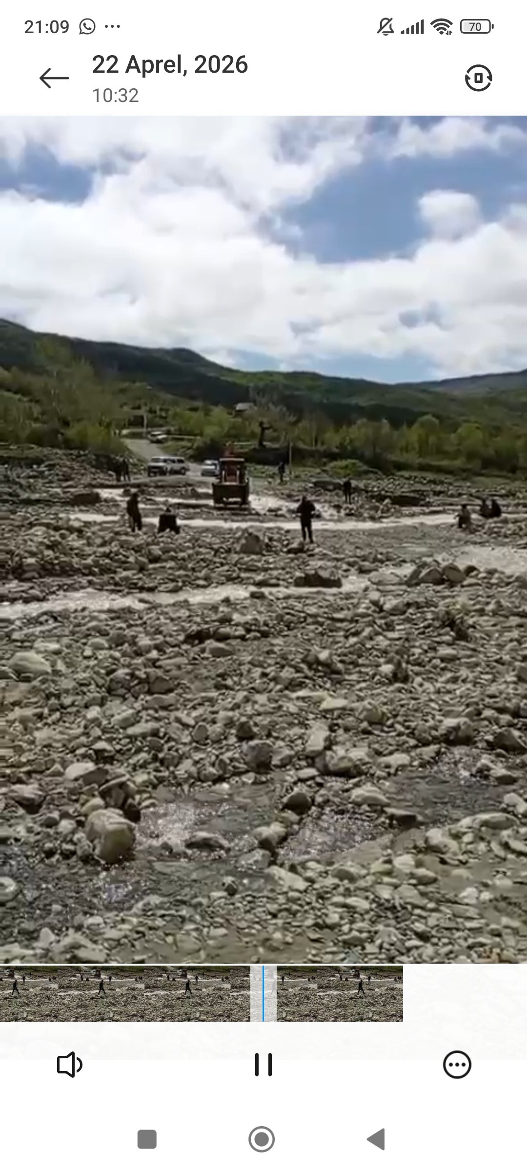 Şamaxıda güclü yağış kənd yollarını yararsız vəziyyətə salıb