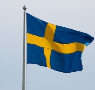 İsveçdə yanacaq norması gündəmdə — İranla müharibənin təsiri artır