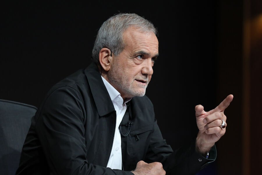 Pakistan və İran liderləri regional vəziyyəti müzakirə edib