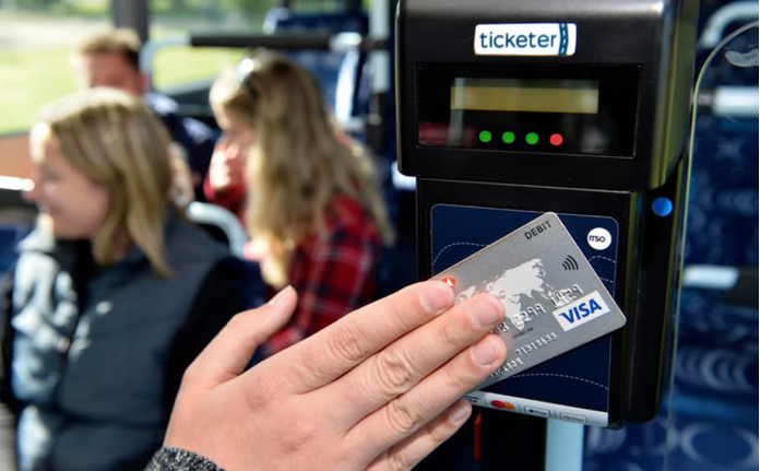 Artıq metro və avtobuslarda xarici bank kartları ilə ödəniş mümkündür 