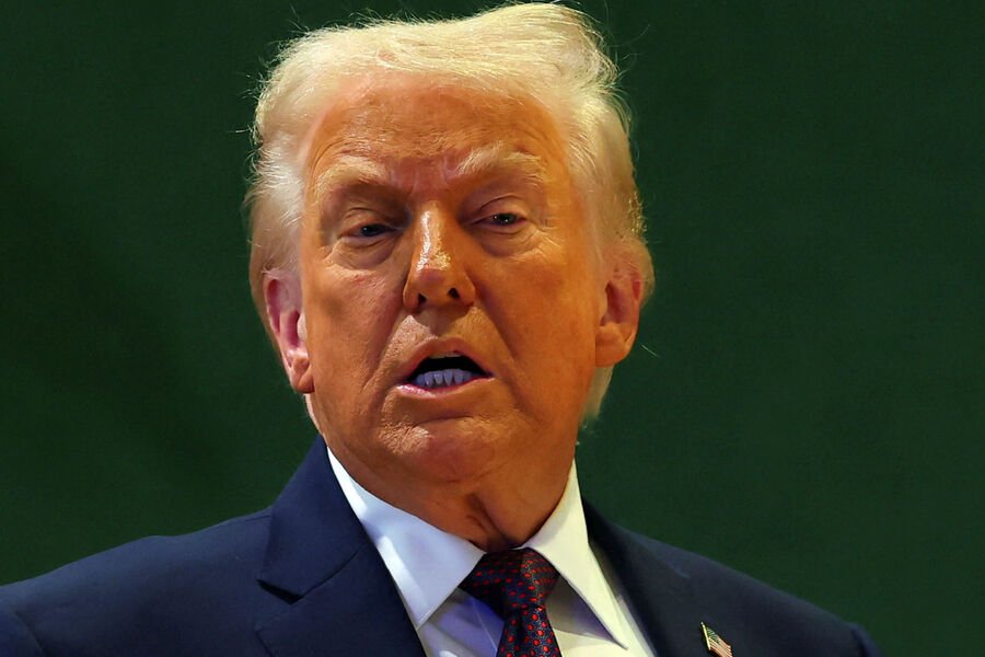 Tramp “Hörmüz boğazını” öz adı ilə adlandıran şəkil paylaşdı