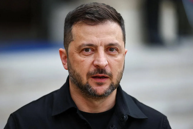 Zelenski: Rusiya bir həftə ərzində Ukraynaya 1 100 aviabomba atıb