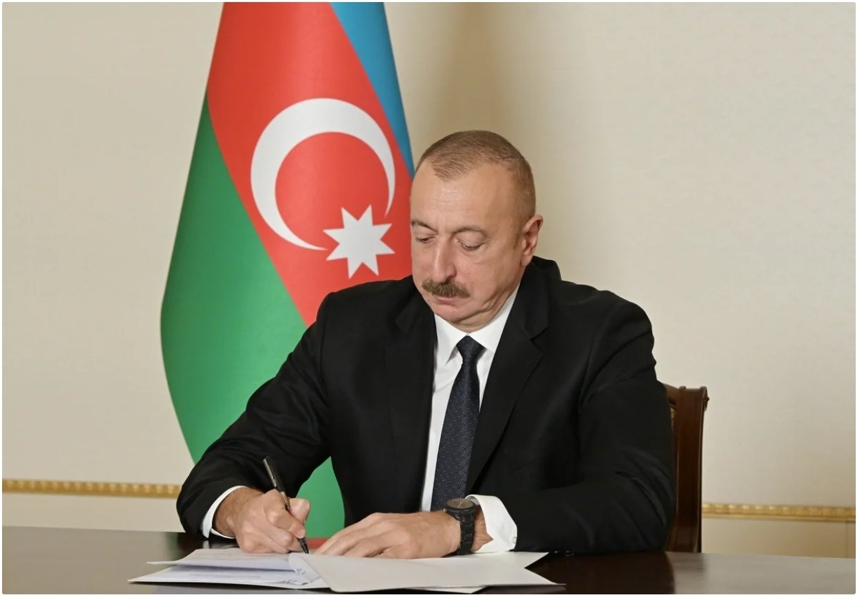 Bir qrup xalçaçı "Tərəqqi" medalı ilə təltif edilib - SƏRƏNCAM 