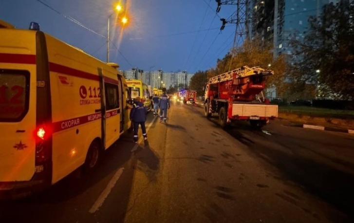 Ukrayna ordusuna aid dronun Donetskdə avtobusa düşməsi nəticəsində yeddi nəfər ölüb 