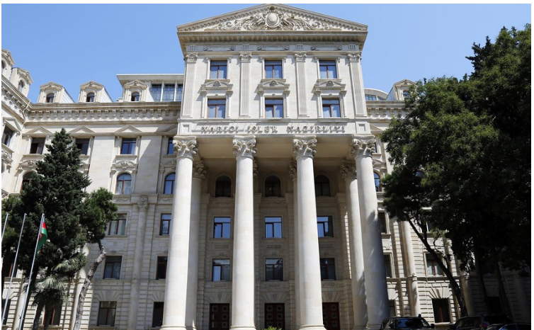 XİN Ukrayna və Yaxın Şərqdə davam edən silahlı münaqişələrlə bağlı Azərbaycan vətəndaşlarına çağırış edib - BƏYANAT 