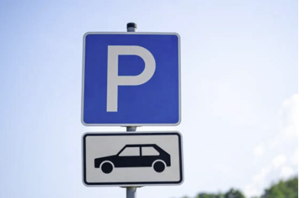 Dövlət qurumları üçün xidməti parklanma yerlərinin siyahısı və ünvanları təsdiqlənib 
