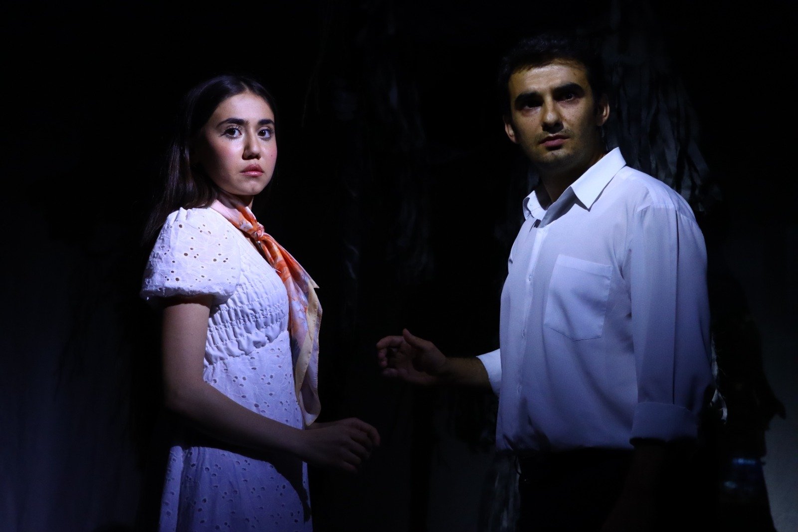 Gəncə Dövlət Milli Dram Teatrında “Zəhri-Mar” tamaşasının premyerası keçirilib