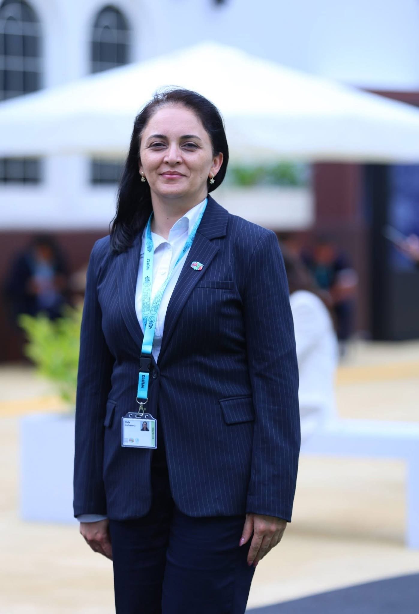 Müəllimin nüfuzu forma ilə deyil, peşəkarlığı ilə ölçülür” – Vahid geyim təşəbbüsünə etiraz