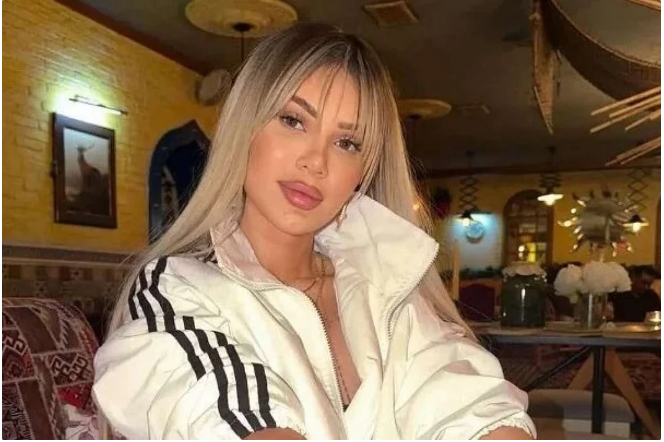 "Arzum" ləqəbli bloqer məhkəmə zalından həbs edilib 