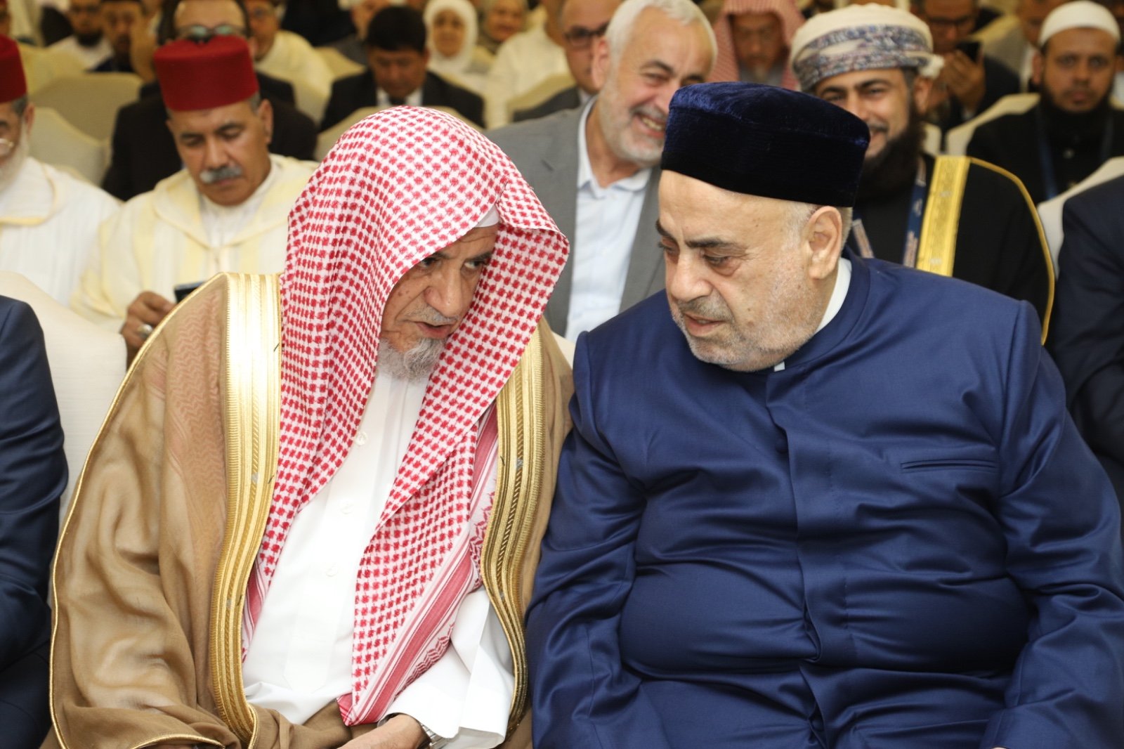 Dini liderlər Səmərqənddən dünyaya çağırış etdilər