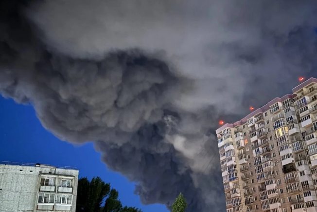 Ukrayna Volqoqrad NEZ, Taman limanı və Krımdakı aviasiya zavodunun vurulduğunu açıqlayıb