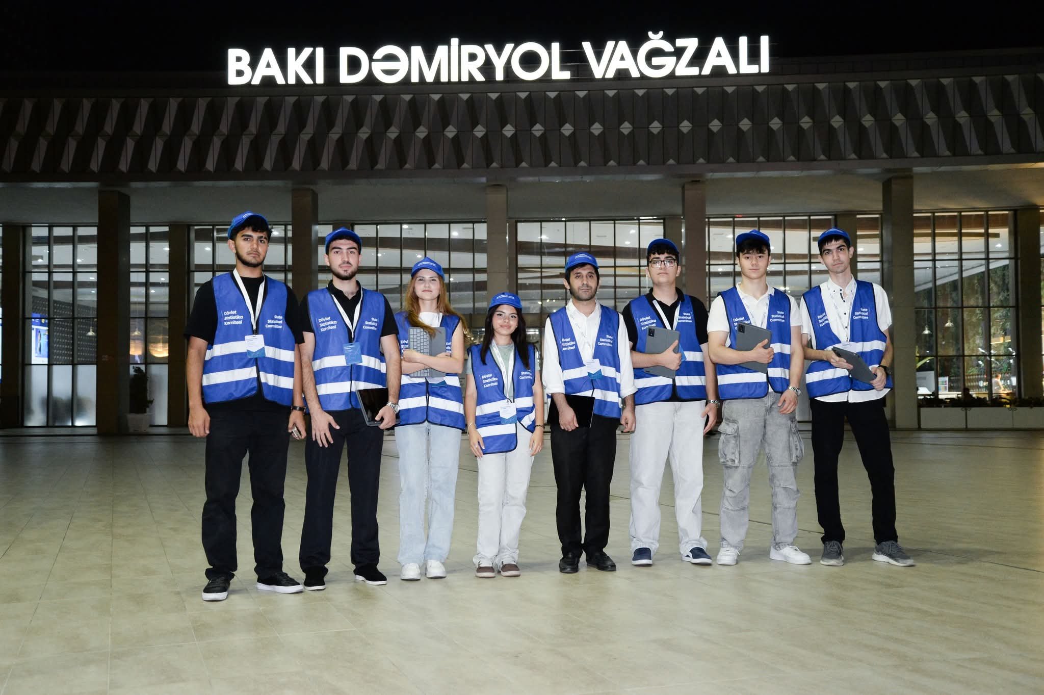 Bakı Dəmir Yolu Vağzalında turizm sorğuları aparılır: tələbələr statistik müşahidələrə cəlb olunub
