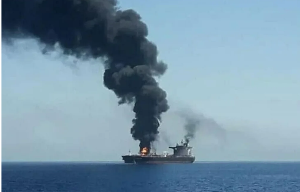 Səudiyyə Ərəbistanına aid tanker hücuma məruz qalıb