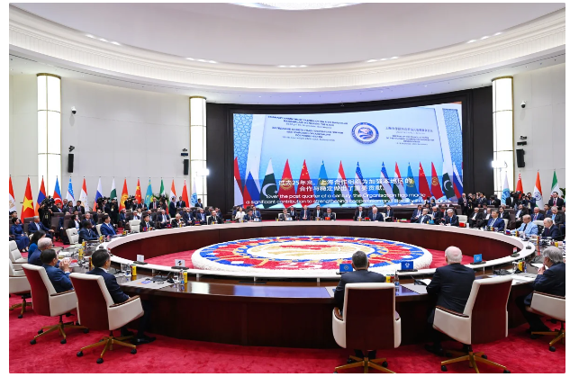 Azərbaycan "ŞƏT plyus"da - Regional liderlikdən qlobal dialoqa - ŞƏRH