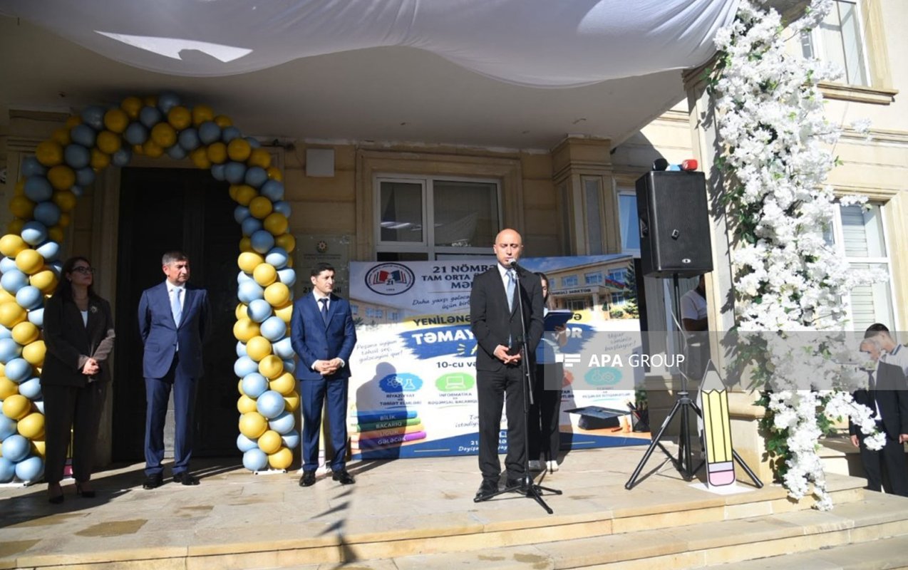 Emin Əmrullayev: Şagirdlər tam orta təhsilin son iki ilini təmayüllü siniflərdə oxuya bilərlər