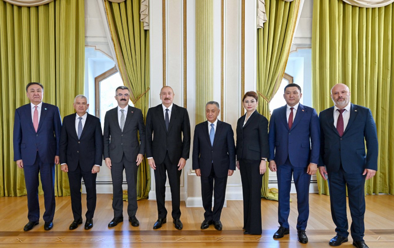 Prezident İlham Əliyev TDT-nin yüksəkvəzifəli nümayəndələrini qəbul edib