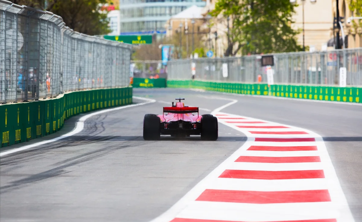 Bu gün Bakıda "Formula 1" üzrə Azərbaycan Qran-prisinə start veriləcək 