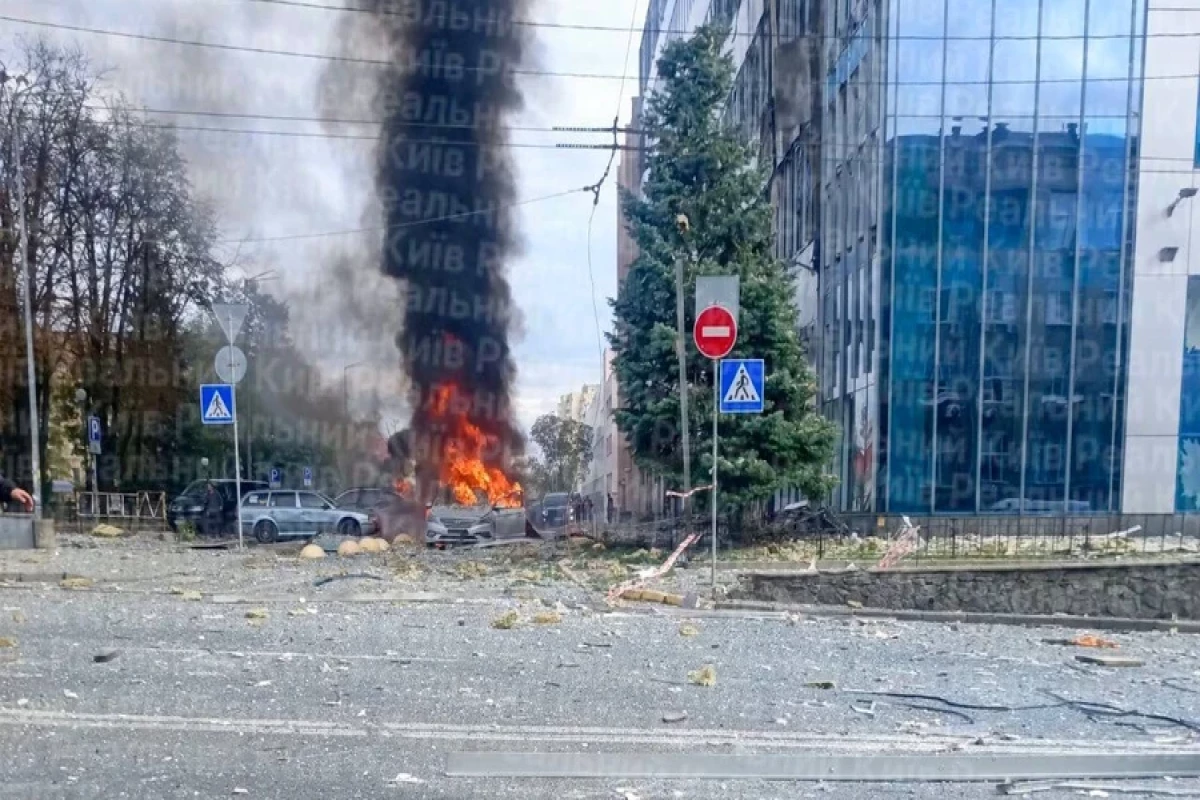 Rusiya Kiyevdə ofis binasına dron zərbəsi endirib, 4 nəfər ölüb
