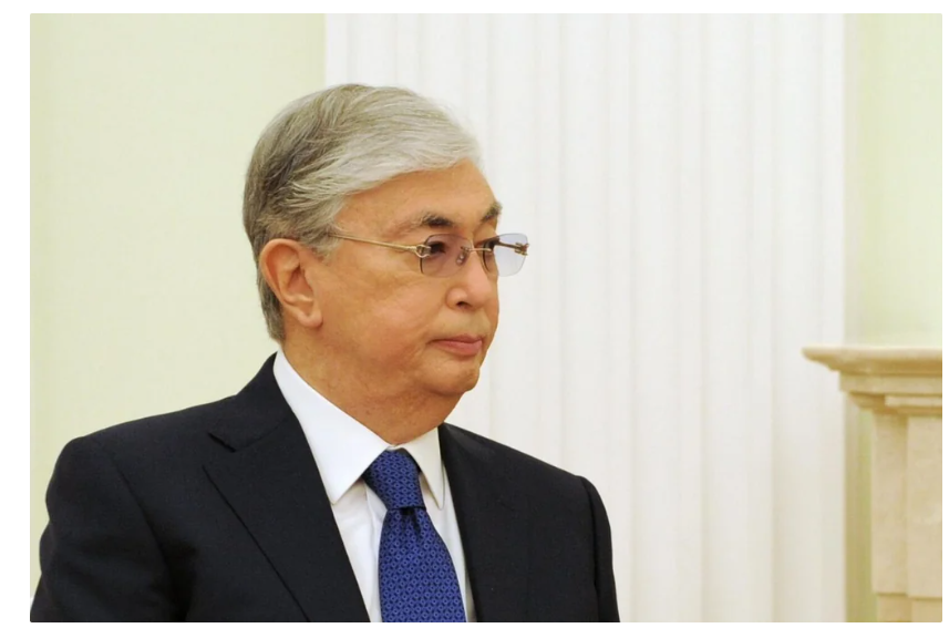 Tokayev Xəzərdə hərbçilərin ölümündən sonra Müdafiə Nazirliyində kompleks yoxlama üçün komissiya yaradıb