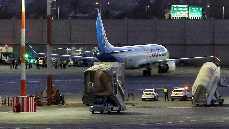 Tramp: Flydubai reysini heç vaxt təyyarə idarə etməyən santexnik xilas edib