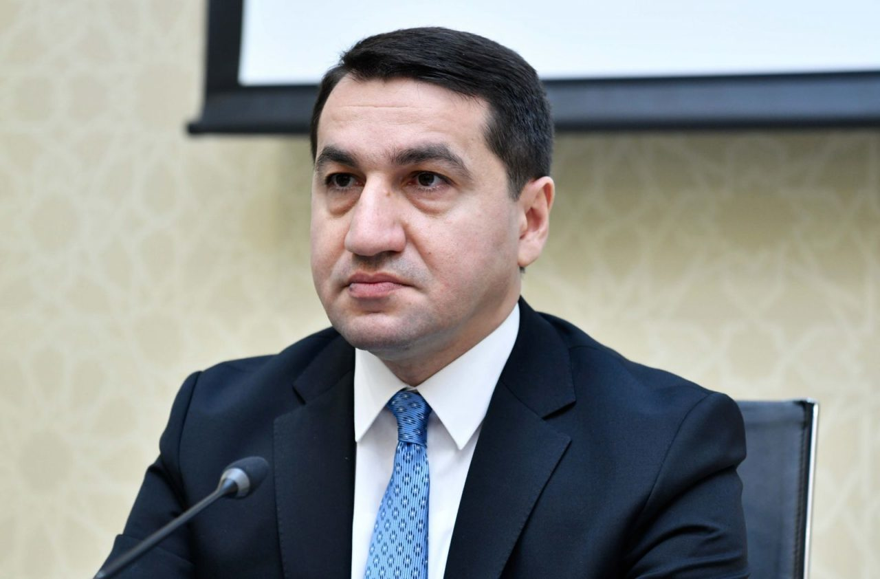 Hikmət Hacıyev: Hazırda Bakı ilə Moskva arasında münasibətlər sabitdir 