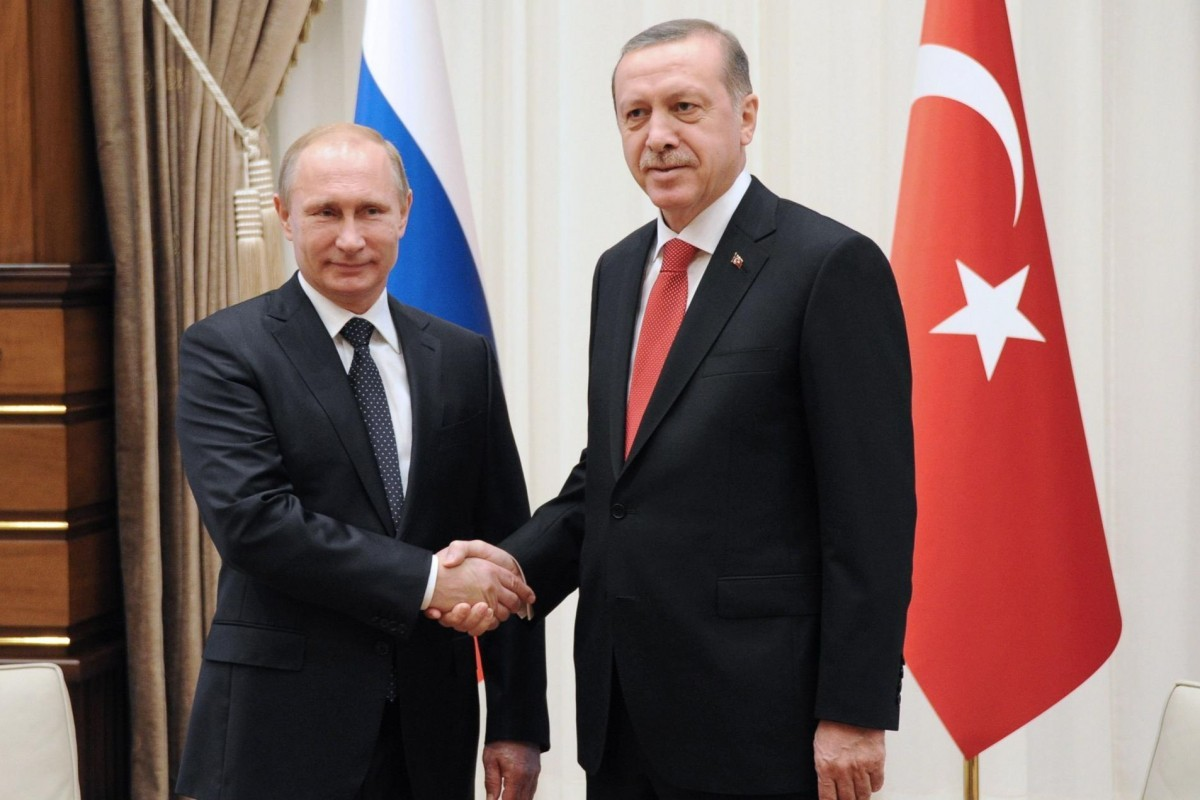 Ərdoğan Putinlə Qara dənizdə naviqasiya təhlükəsizliyini müzakirə edib 