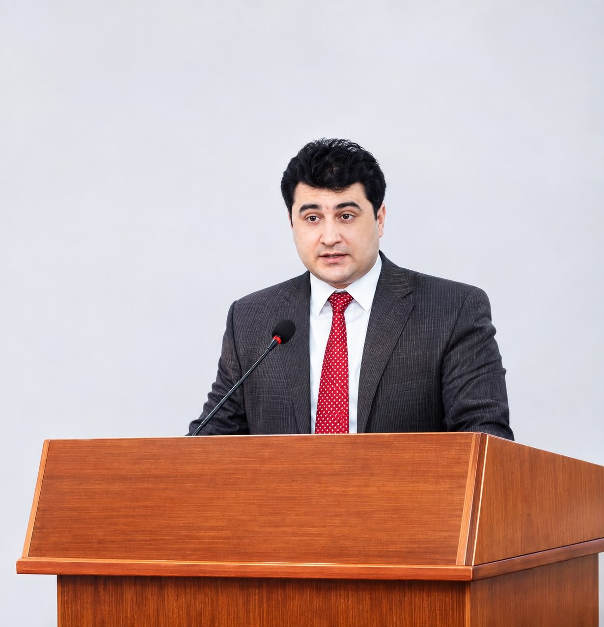 Yeni Azərbaycan Partiyasının VIII Qurultayıdan Sonra Quruntayda  maraq doğuran məsəllələrlə bağlı   Müasir Gənclik və Sosial İnkişaf İctimai Birliyinin sədri E Əsədovun fikirləri