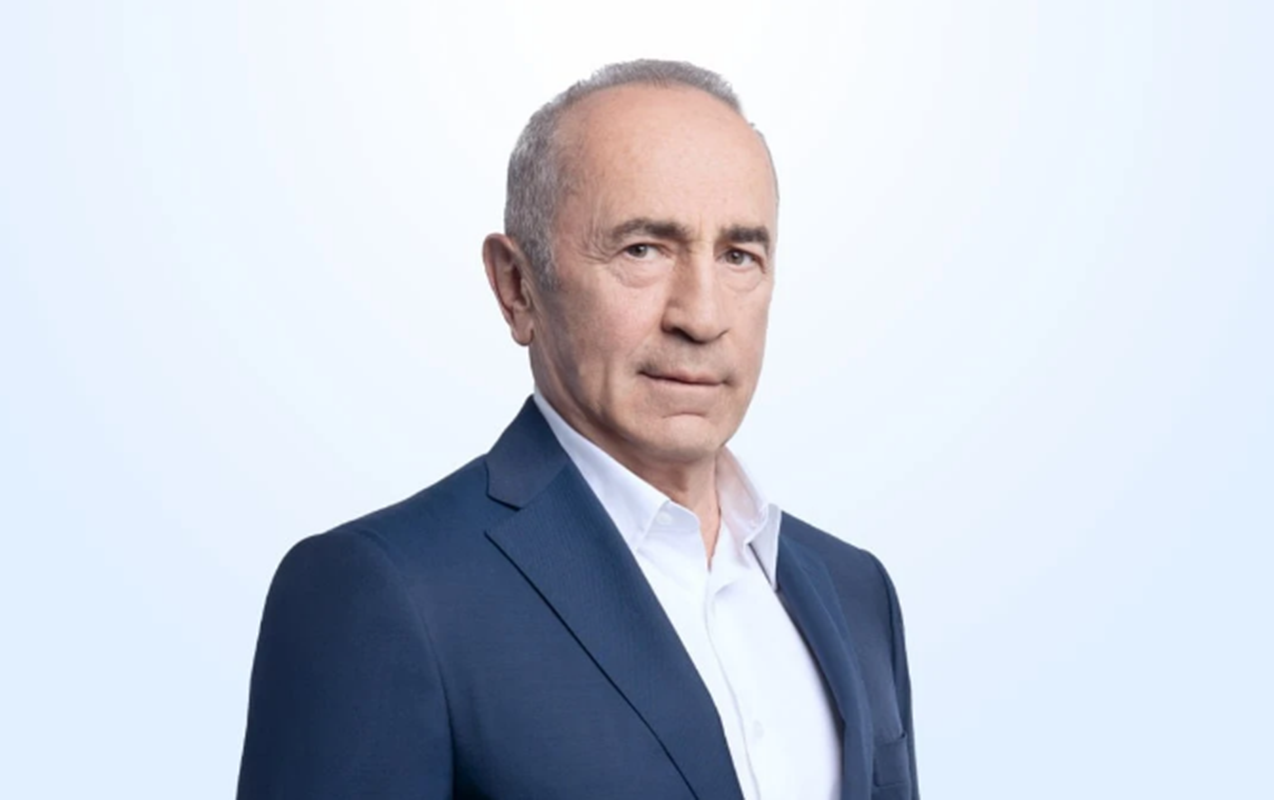 Robert Koçaryanın da həbs müddəti uzadıldı
