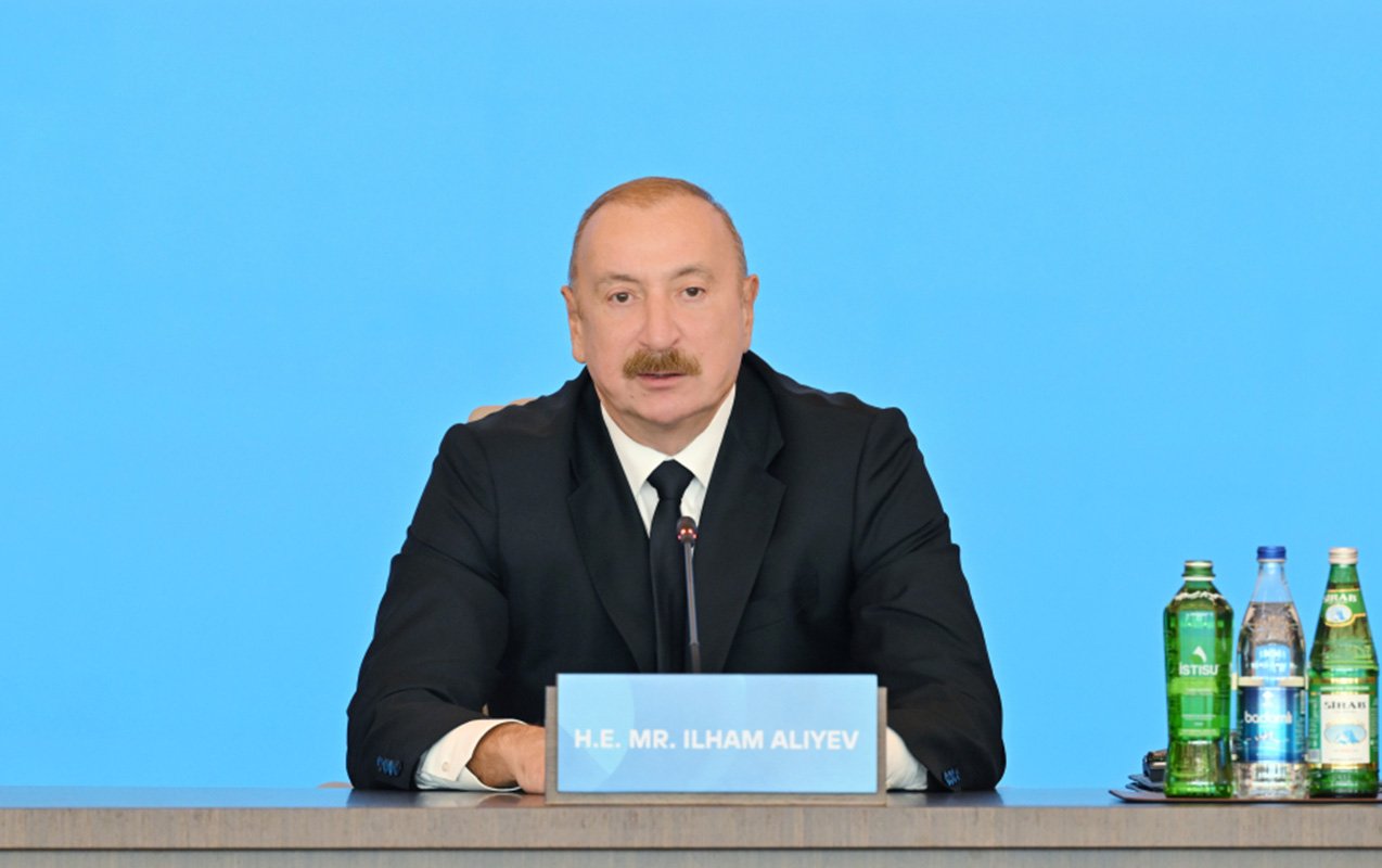 “Azərbaycan cəmiyyəti birlik nümayiş etdirir”
